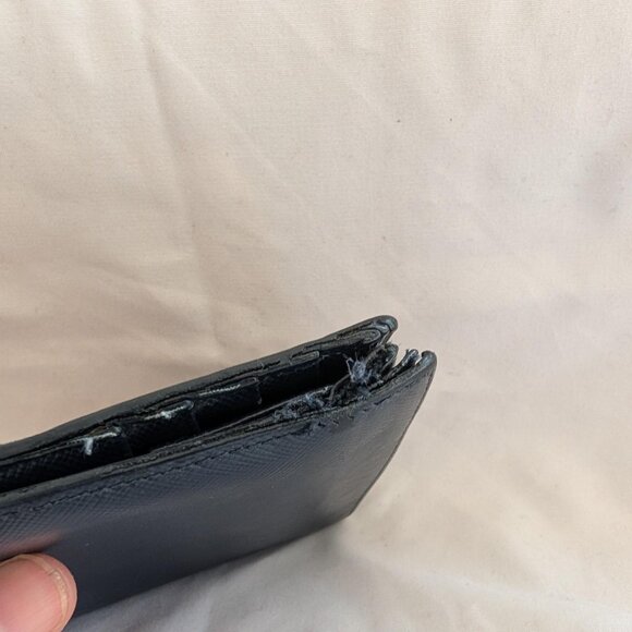 Authentic Navy Prada Bifold Wallet with Original Documents - Picture 3 of 8